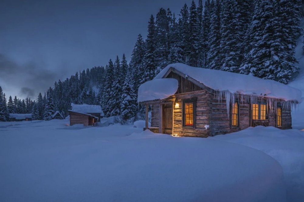 winter-cabin-hero-image-dunton-hot-springs.jpg