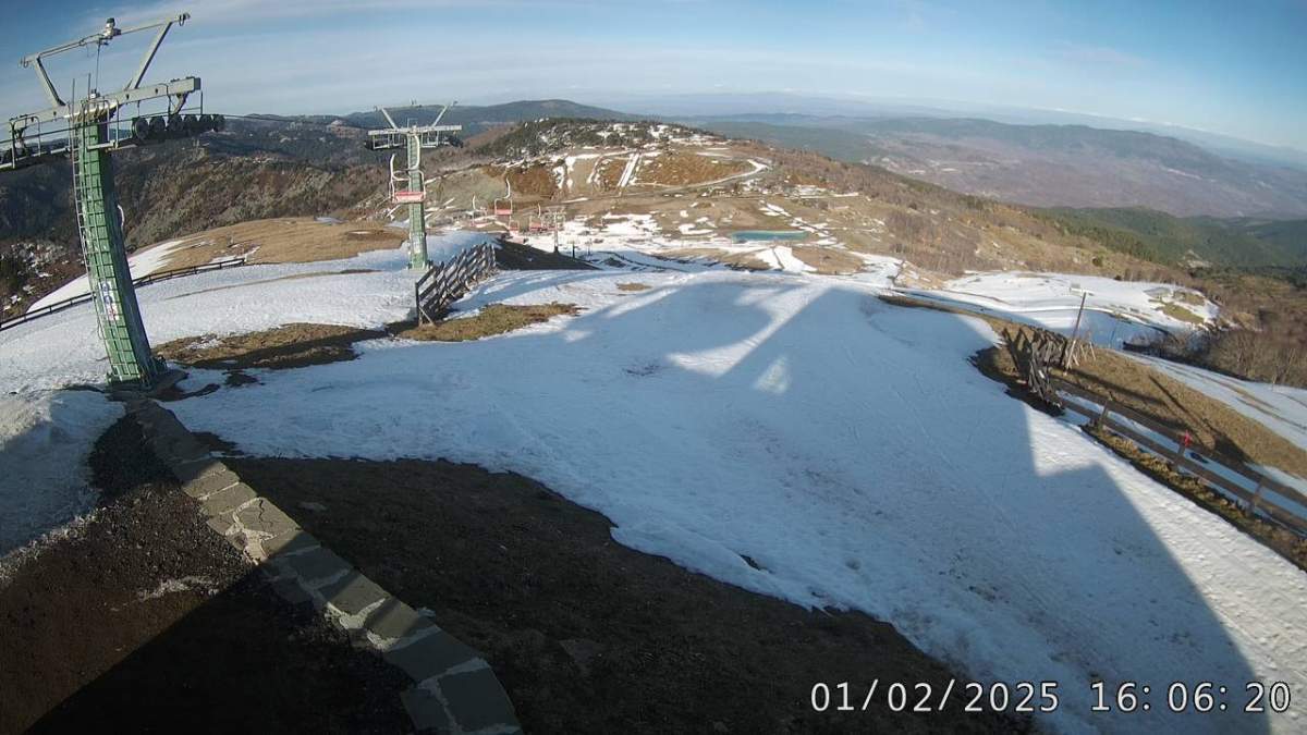 webcam4.jpg.b643cbc30cabafbb41c37f7565c1c21f.jpg